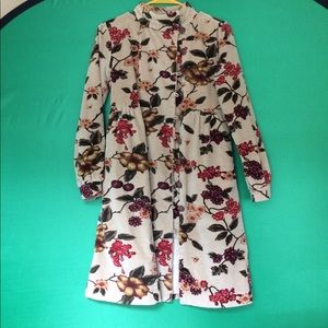 Beautiful floral duster